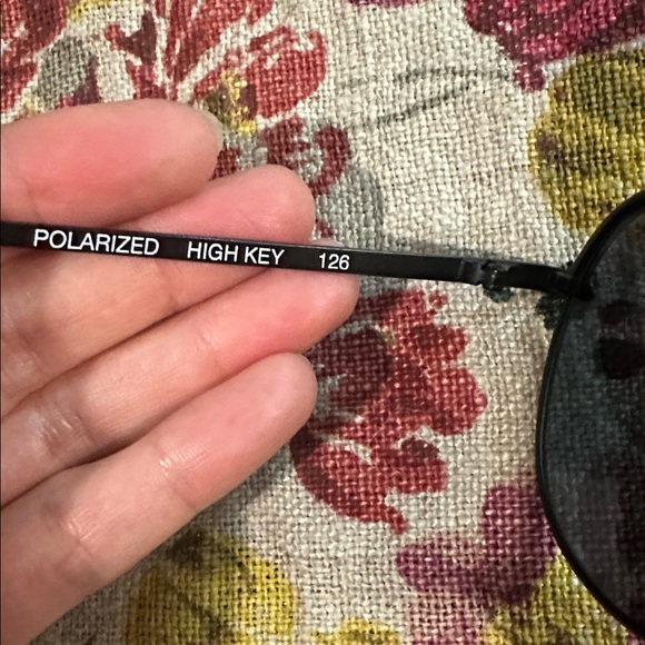 Quay Australia Black Aviator Sunglasses- High Key - Picture 5 of 7